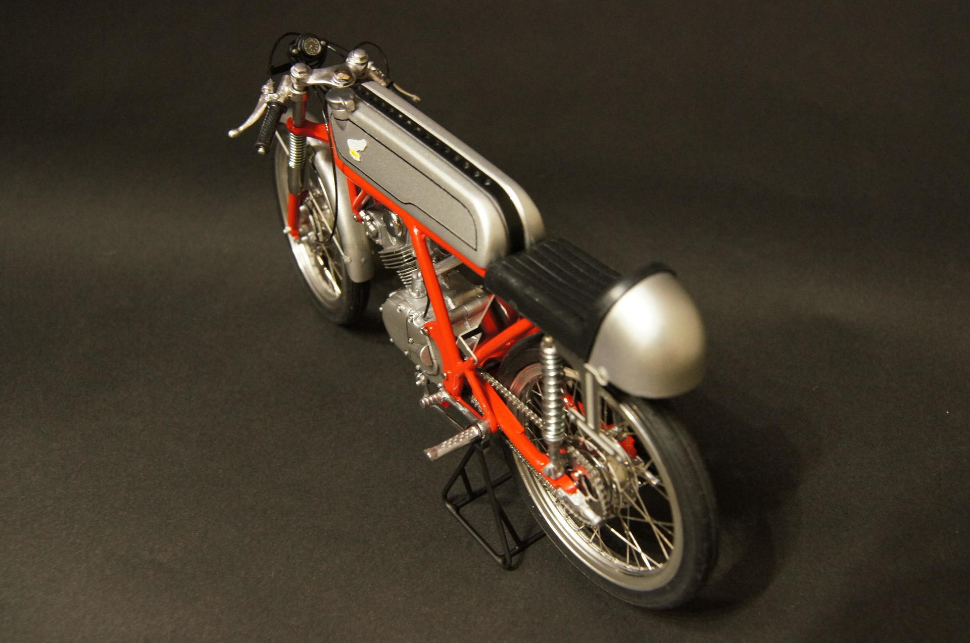 グンゼハイテックモデル、ホンダCR110、1/12 【公式通販】
