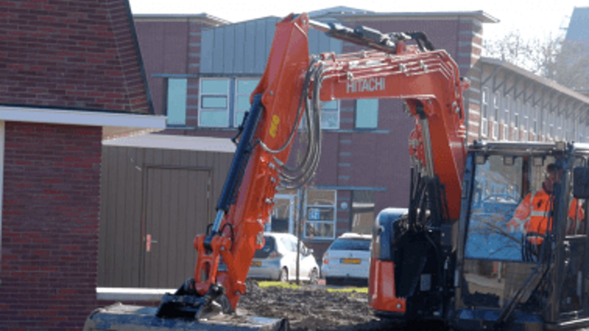 Introducing the ZX95-7 excavator - HitachiCM Europe
