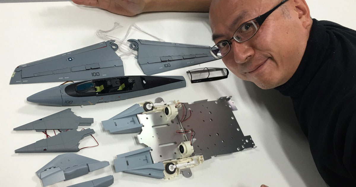 F-14 トムキャットをつくる！hachette 66-104セット つくるをつくる