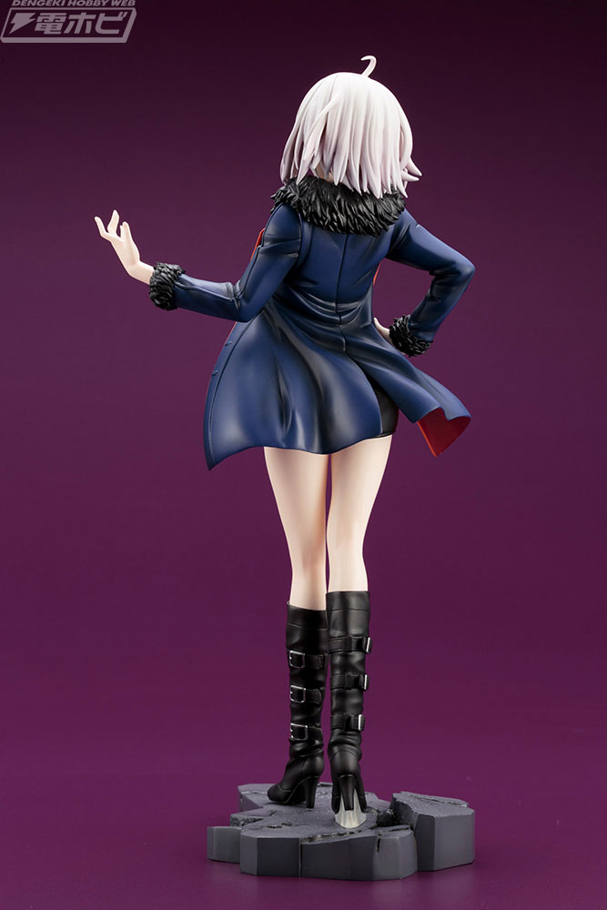 Fate/Grand Order』私服姿のアヴェンジャー/ジャンヌ・ダルク〔オルタ