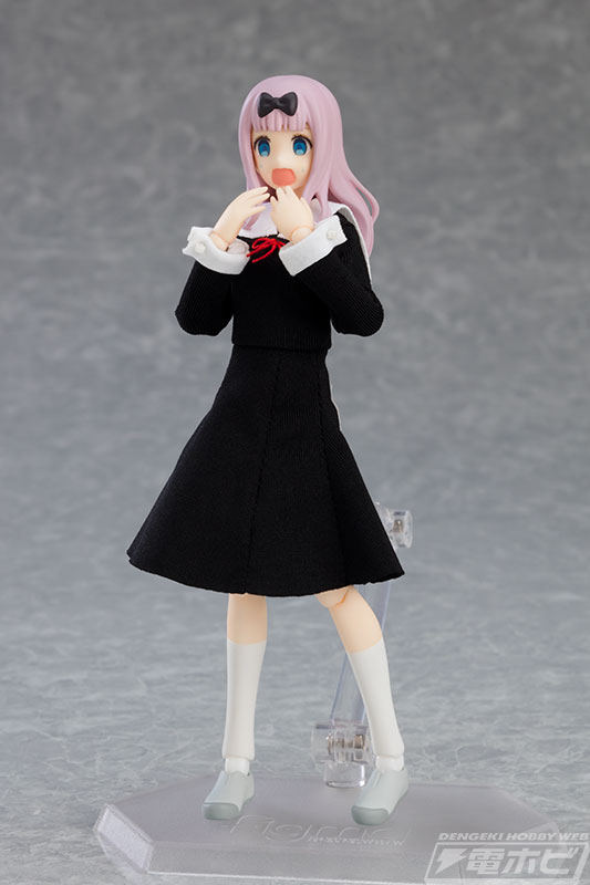 制服は着脱可能な布製！『かぐや様は告らせたい？』四宮かぐやと藤原