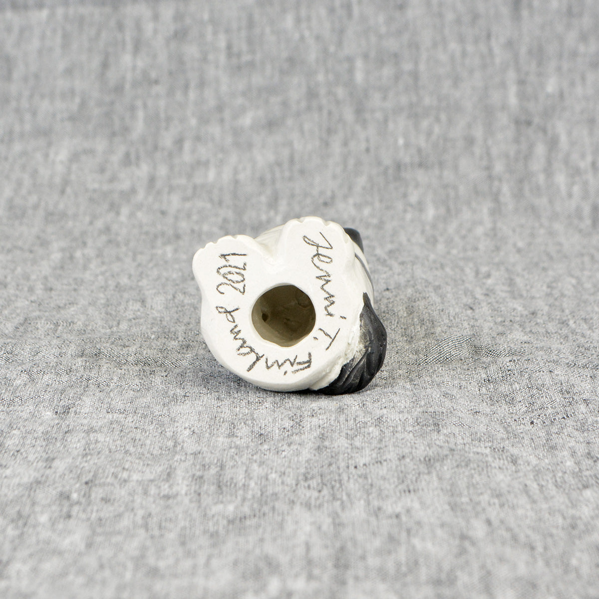 Jenni Tuominen イェンニ・トゥオミネン 陶器のオブジェ ( ネコ 003