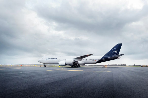 lufthansaルフトハンザドイツ航空 ガーメントバッグ 2020年版