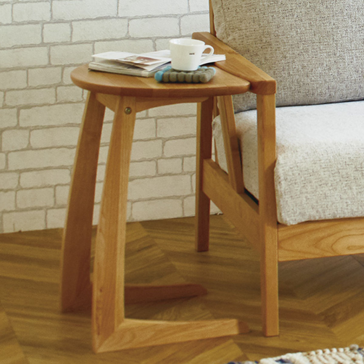 サイドテーブル 高さ53cm 木製 半円型 – ハウジー