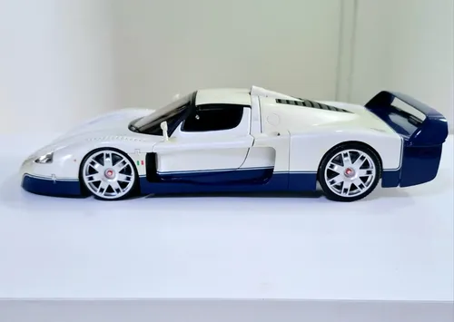 ミニカー HOT WHEELS MC12 MASERATI 18/1 Hot Wheels MASERATI MC12 1