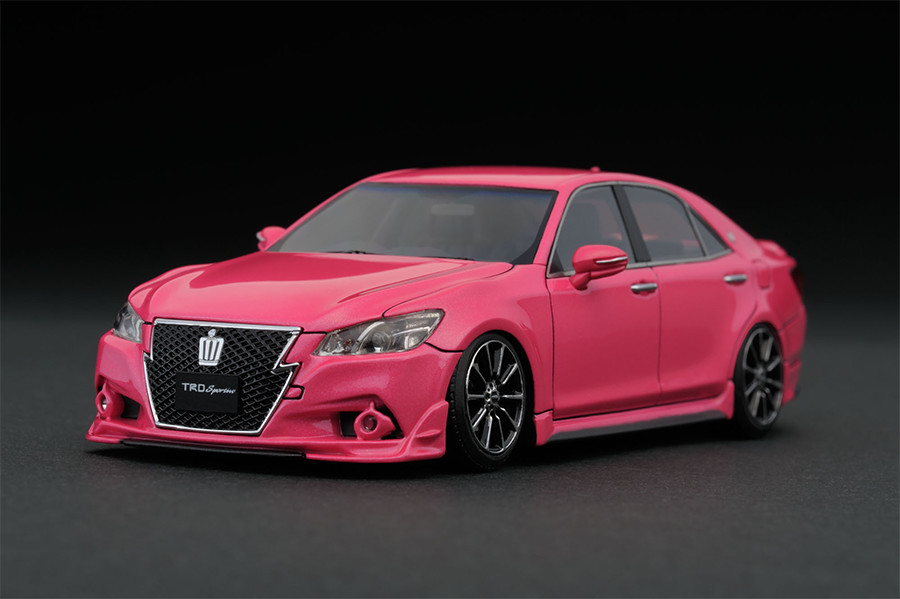 ミニカー Toyota Crown Athlete G TRD Sportivo Pink IG0535 1/43