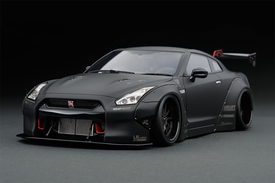 リバティウォーク 日産 GTR R35 LB ワークス マッドブラック