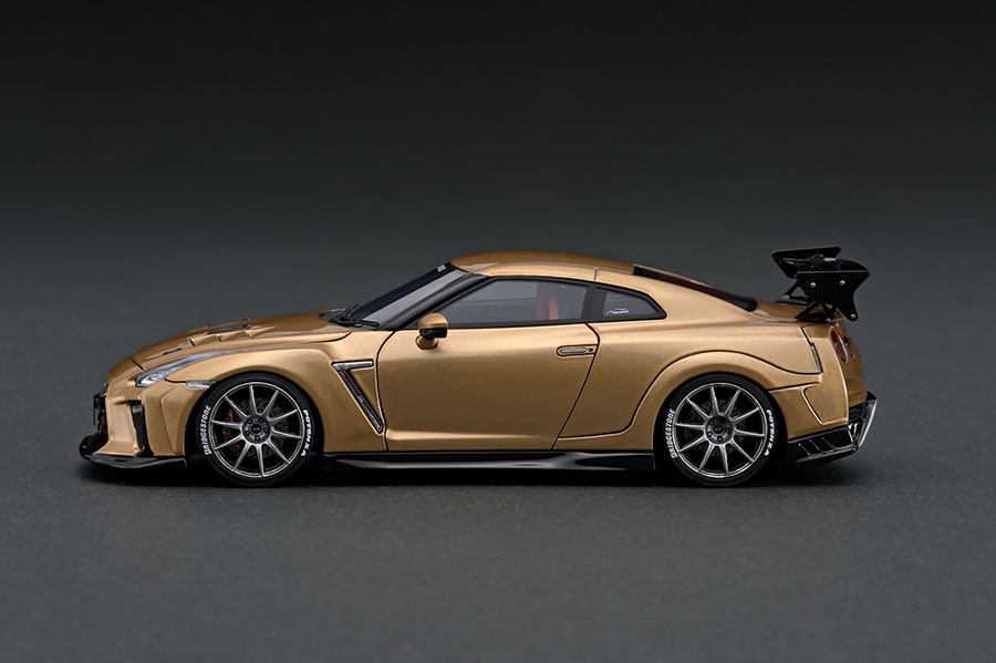 ミニカー R35GT-R GT5 COLLECTOR'S Edition 1/43 ミニカー R35GT-R GT5