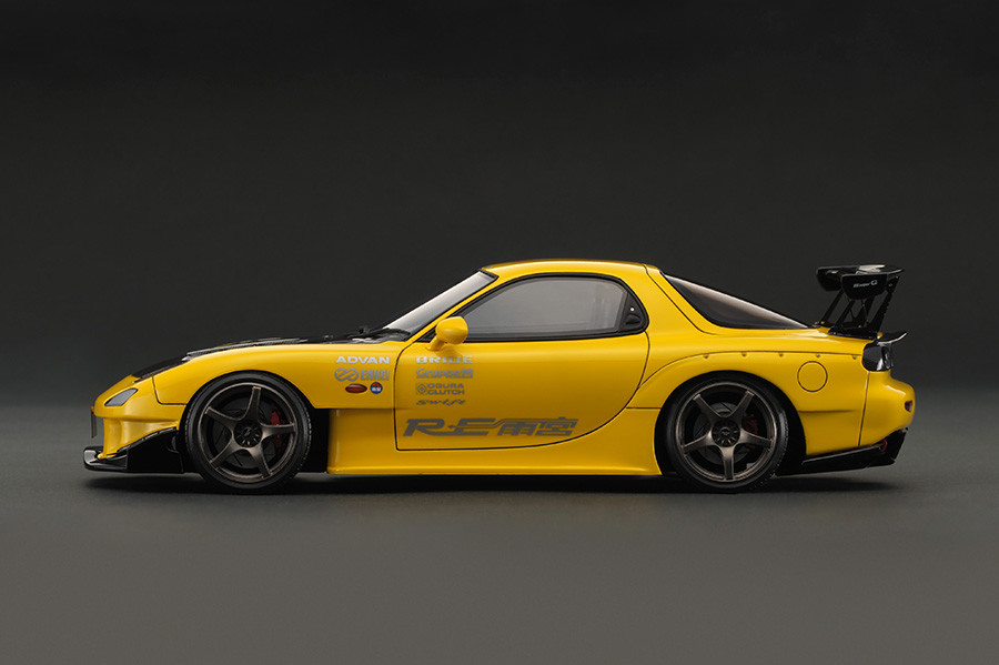 イグニッションモデル 1/18 FC3S RE雨宮 RX-7 ブラック 【公式通販】
