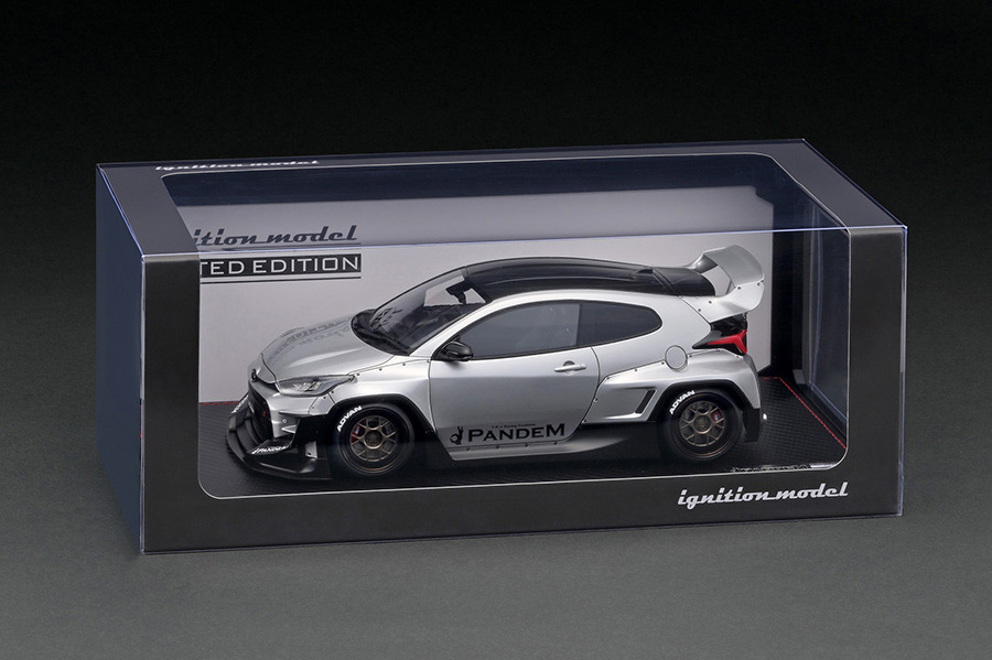 IG2904 1/18 PANDEM GR YARIS (4BA) Silver With Engine | LINE UP