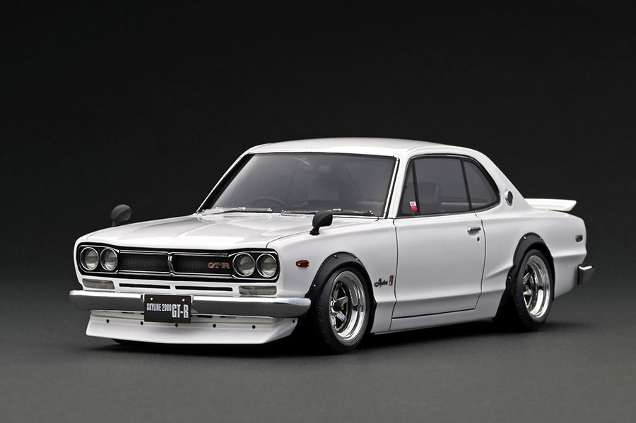 IG3235 1/18 Nissan Skyline 2000 GT-R (KPGC10) White | LINE UP