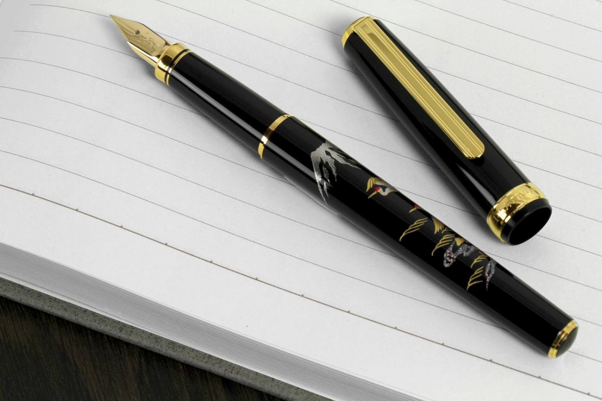 新品 PLATINUM プラチナ万年筆 近代蒔絵 波に千鳥 近代蒔絵 レア！新品