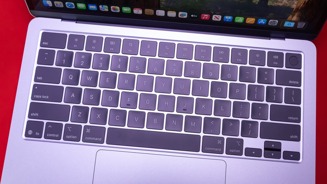 Apple MacBook Air M4 (13-Inch, 2025) | PCMag