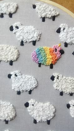 刺繍図案 ひつじ ハンドメイド刺繍クロス ひつじちゃん·͜· ♡ Seria