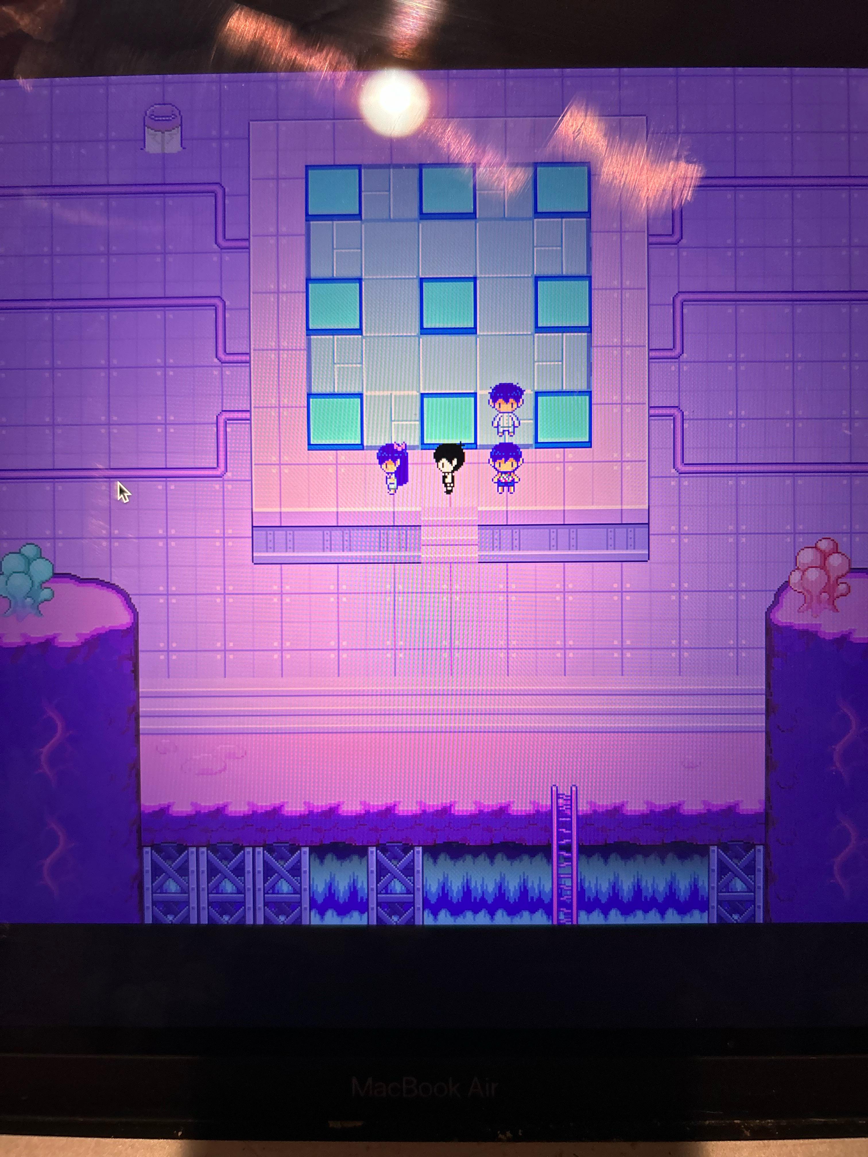 青いハンフリーパズルで助けが必要なんだ。 : r/OMORI