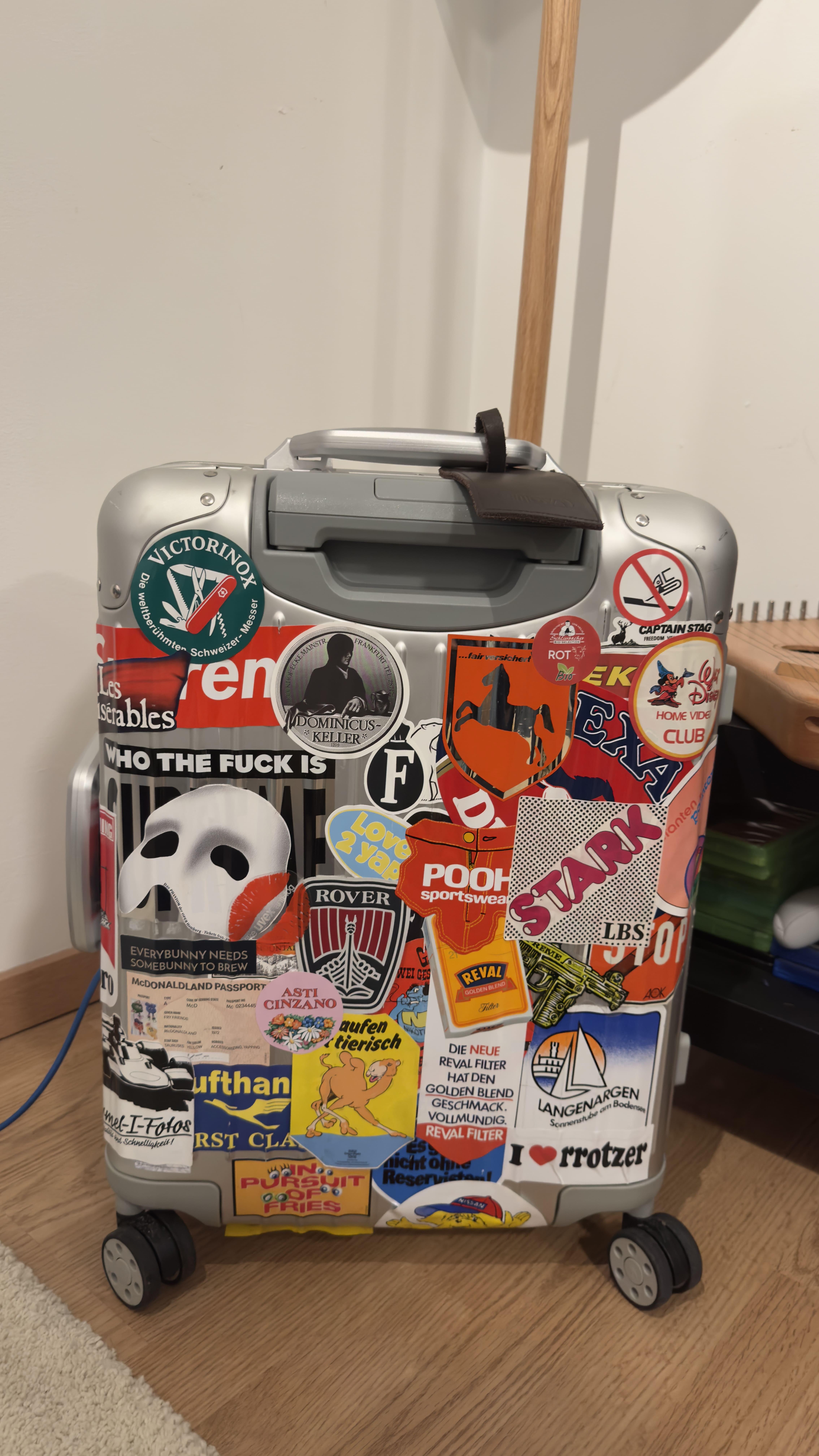 Rimowaのステッカー : r/Rimowa