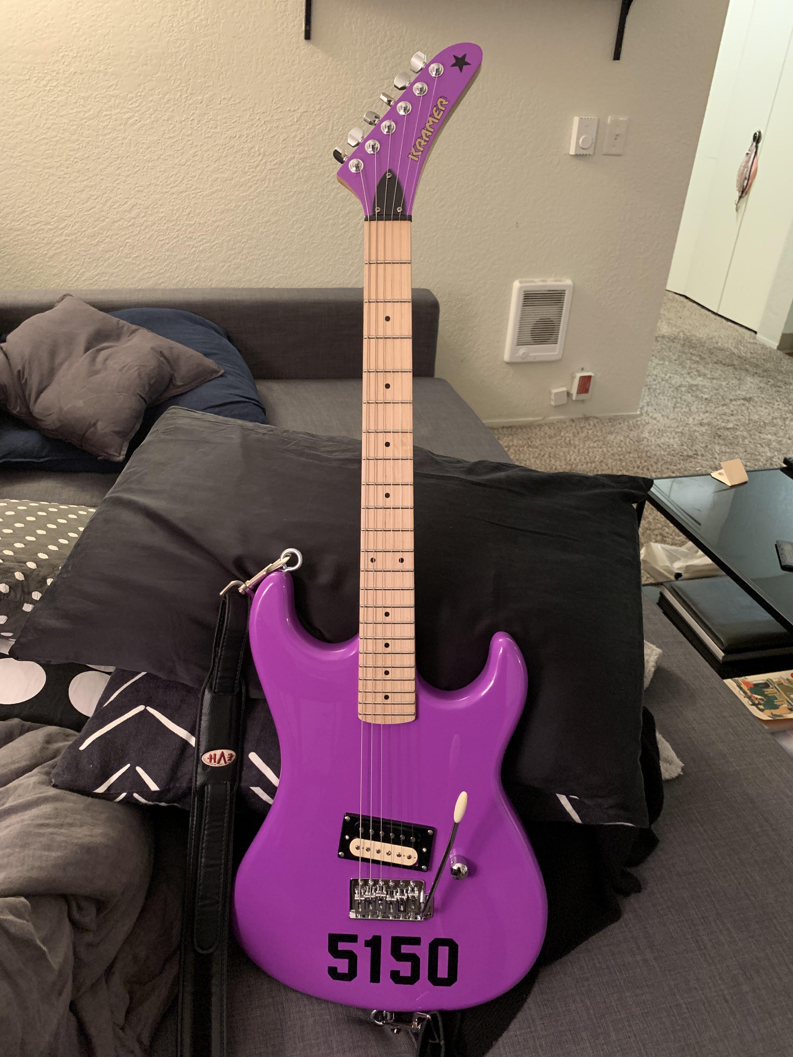 ギター Kramer 5150 van halen baretta ギター Kramer 5150 van halen