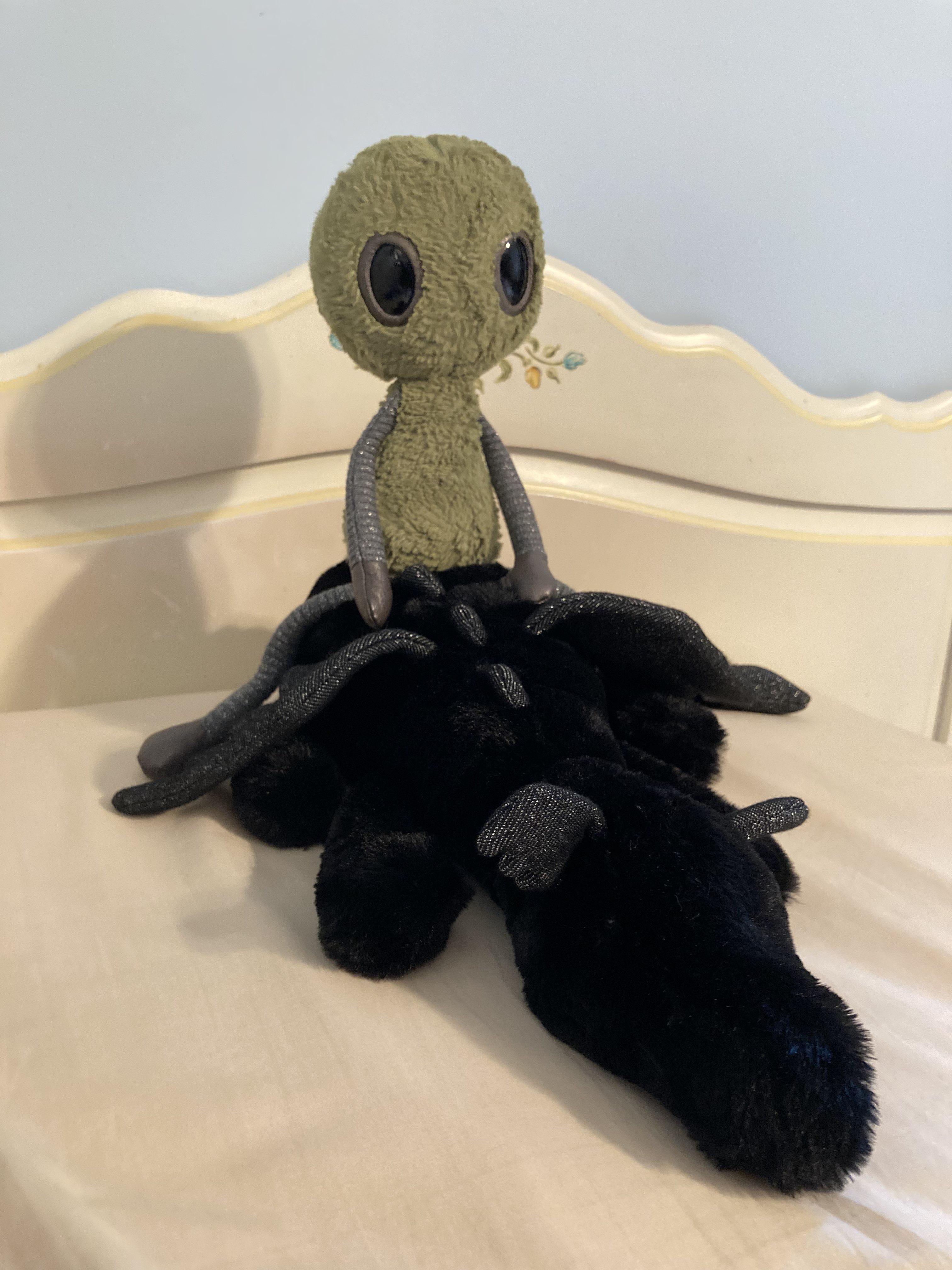 Medium Onyx Dragon is here! : r/Jellycatplush