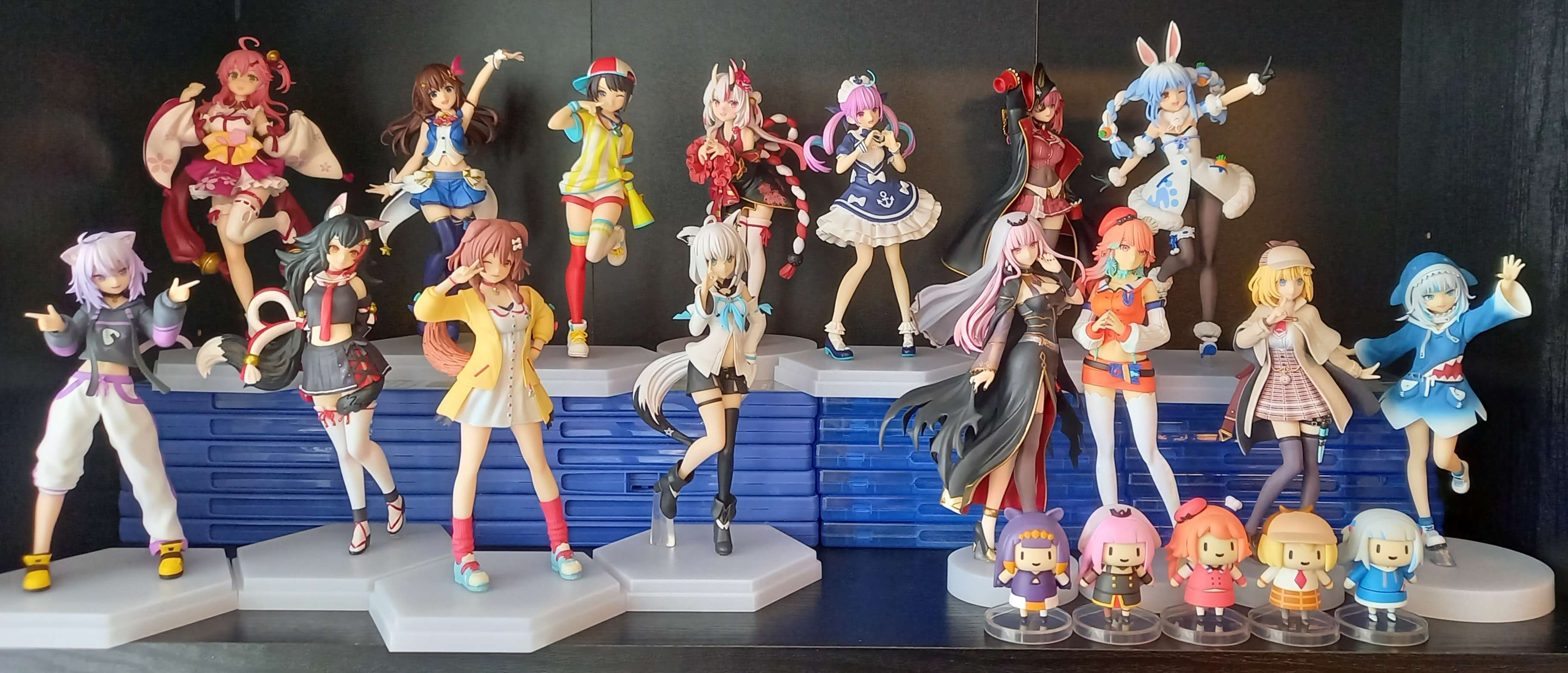 Pop Up Paradeのフィギュアで新しい棚のスペースを埋めていくぞ！ : r