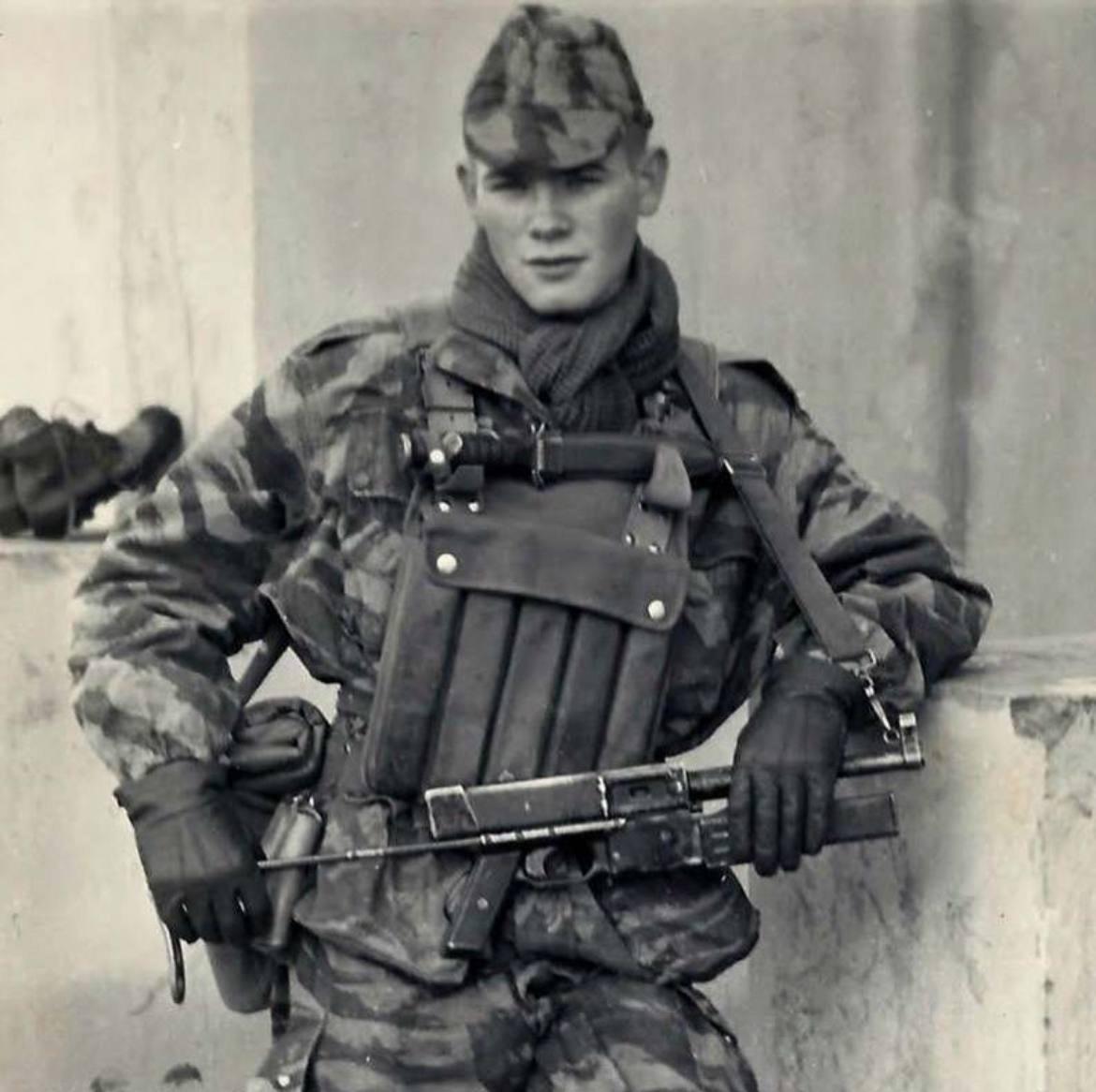 アルジェリア革命中のアルジェリアの第2外人落下傘連隊のフランス外人