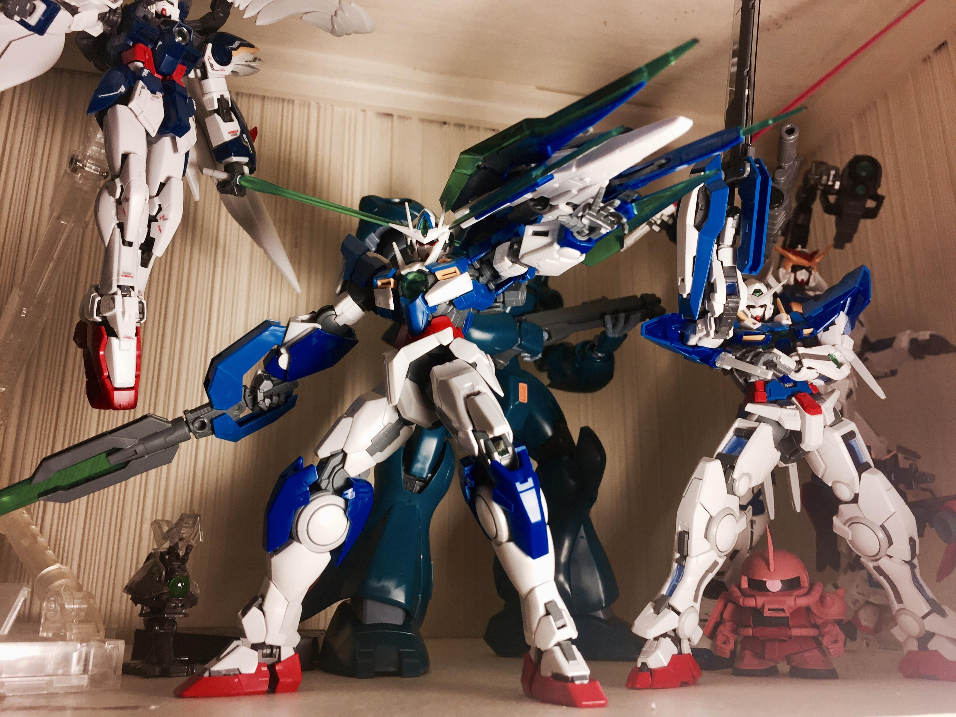 RG 00 Quan[T] - Like the Exia, it's way better than the MG : r/Gunpla