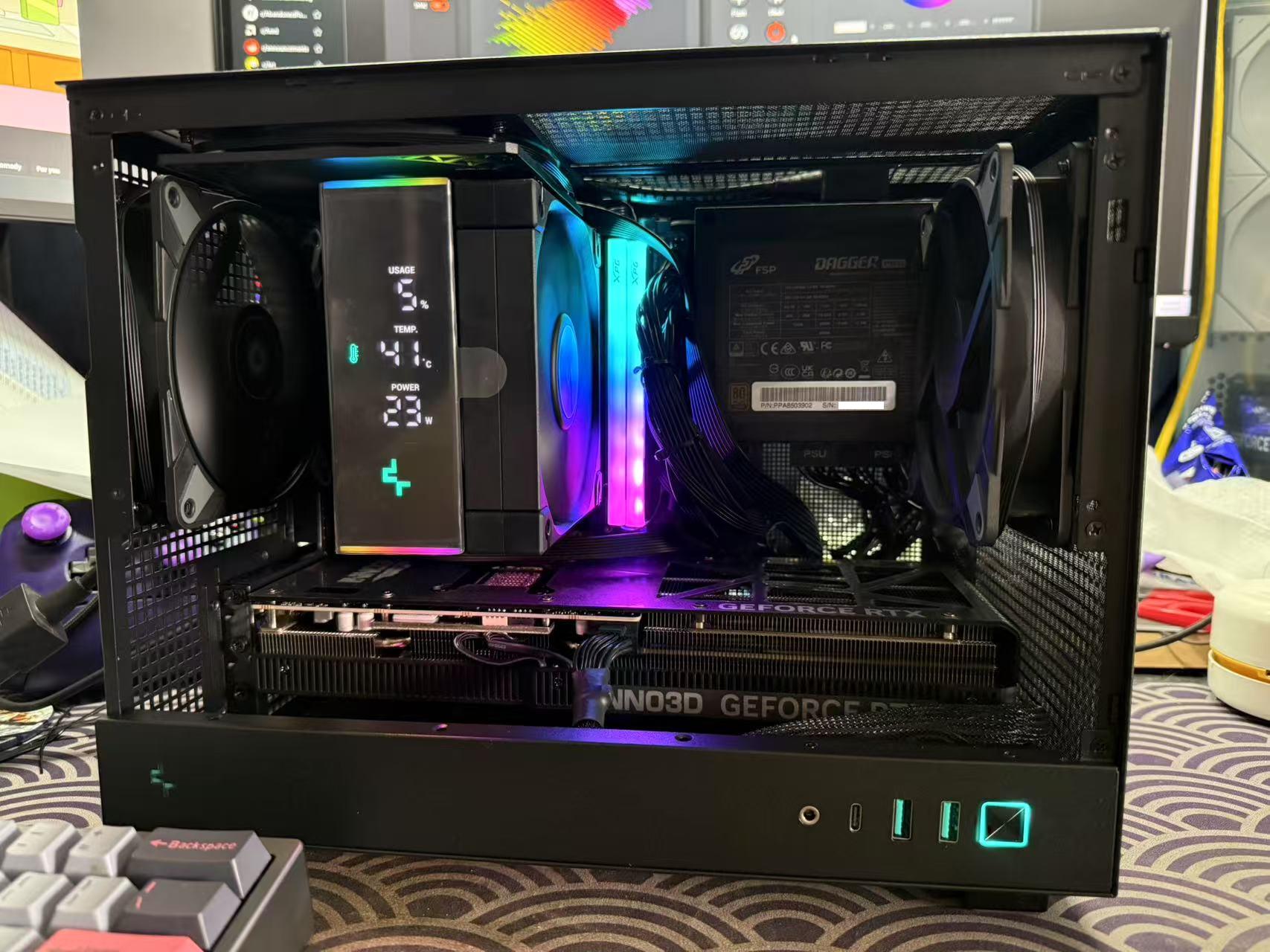 自作 小型デスクトップPC Core i3 8100/256GB/Win11 自作 小型