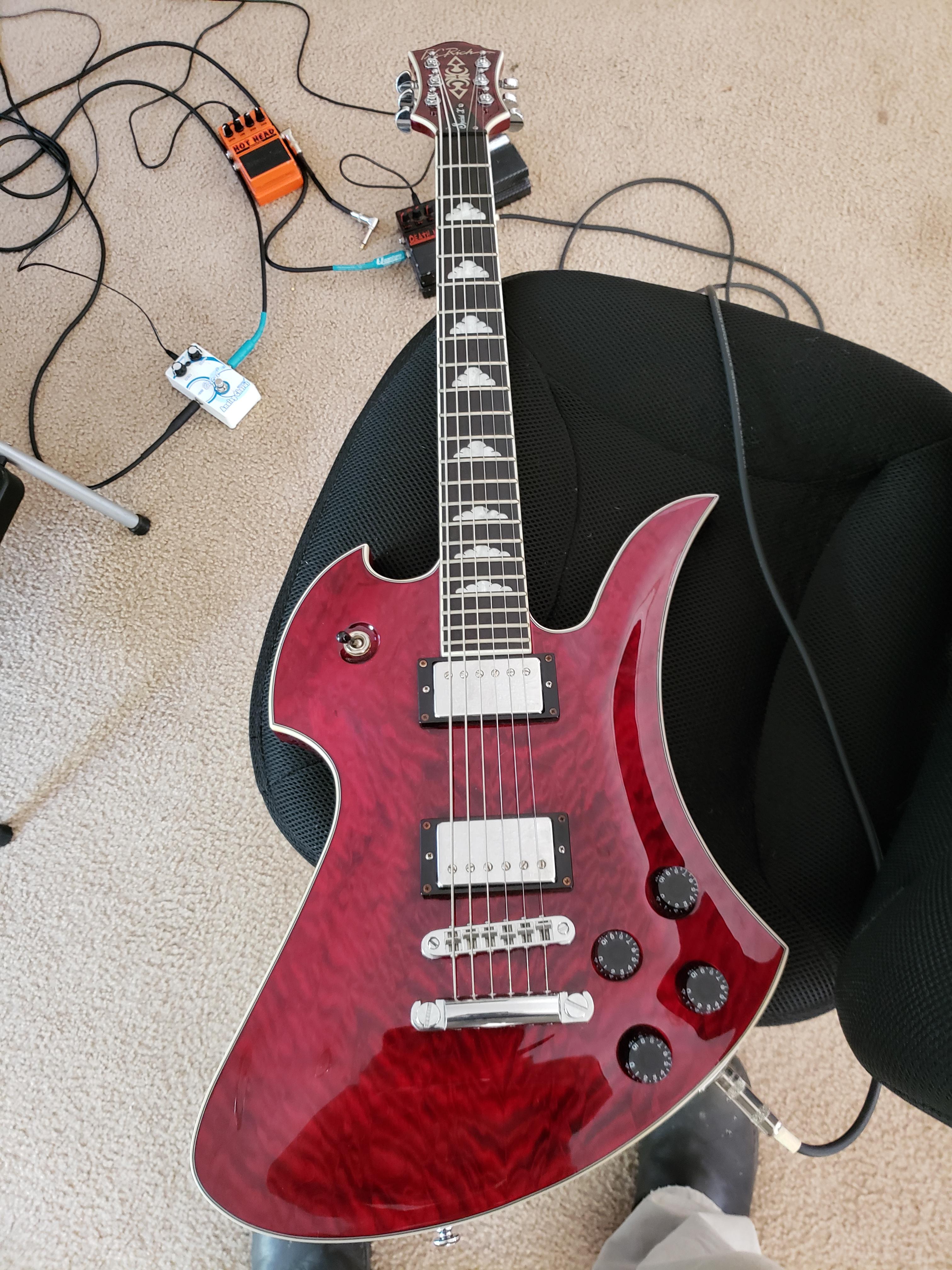 B.C Rich モッキンバード Special X フレイムメイプル 新しいギターの