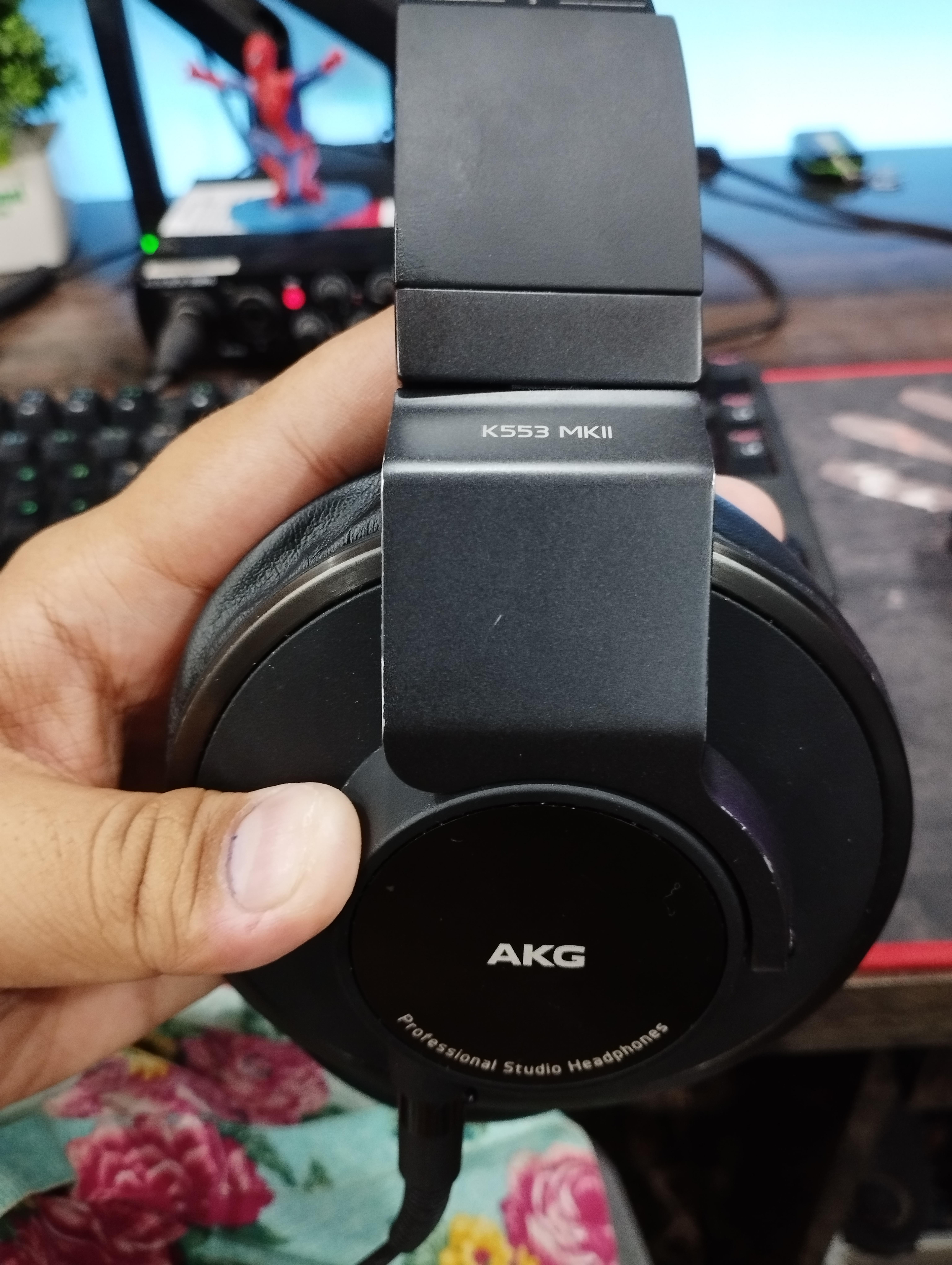 中古でAKG k553 Mkiiを手に入れたんだ。Audio box 96で使ってるん