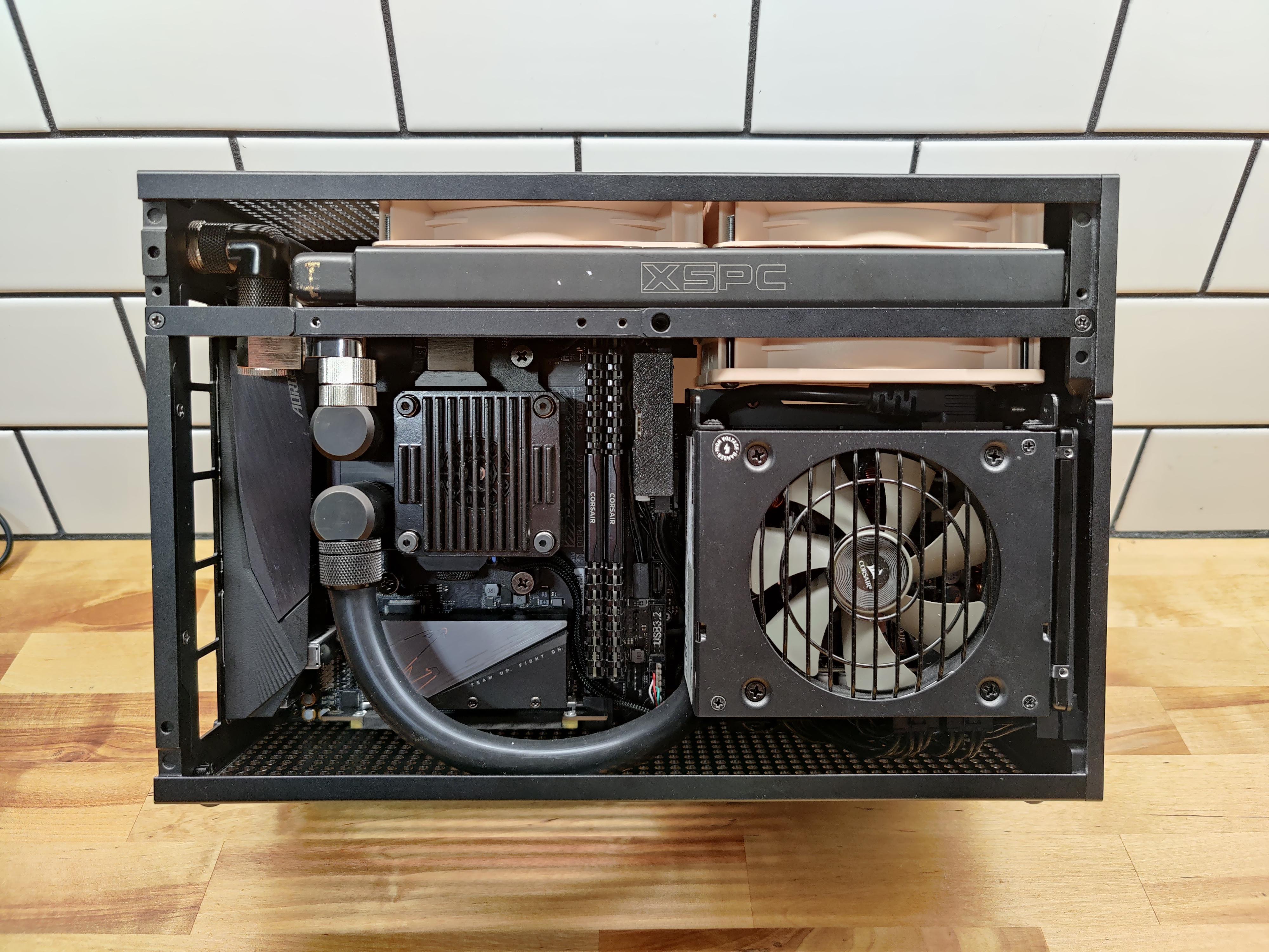 New Build with the Nouvolo Aquanaut Extreme! : r/sffpc