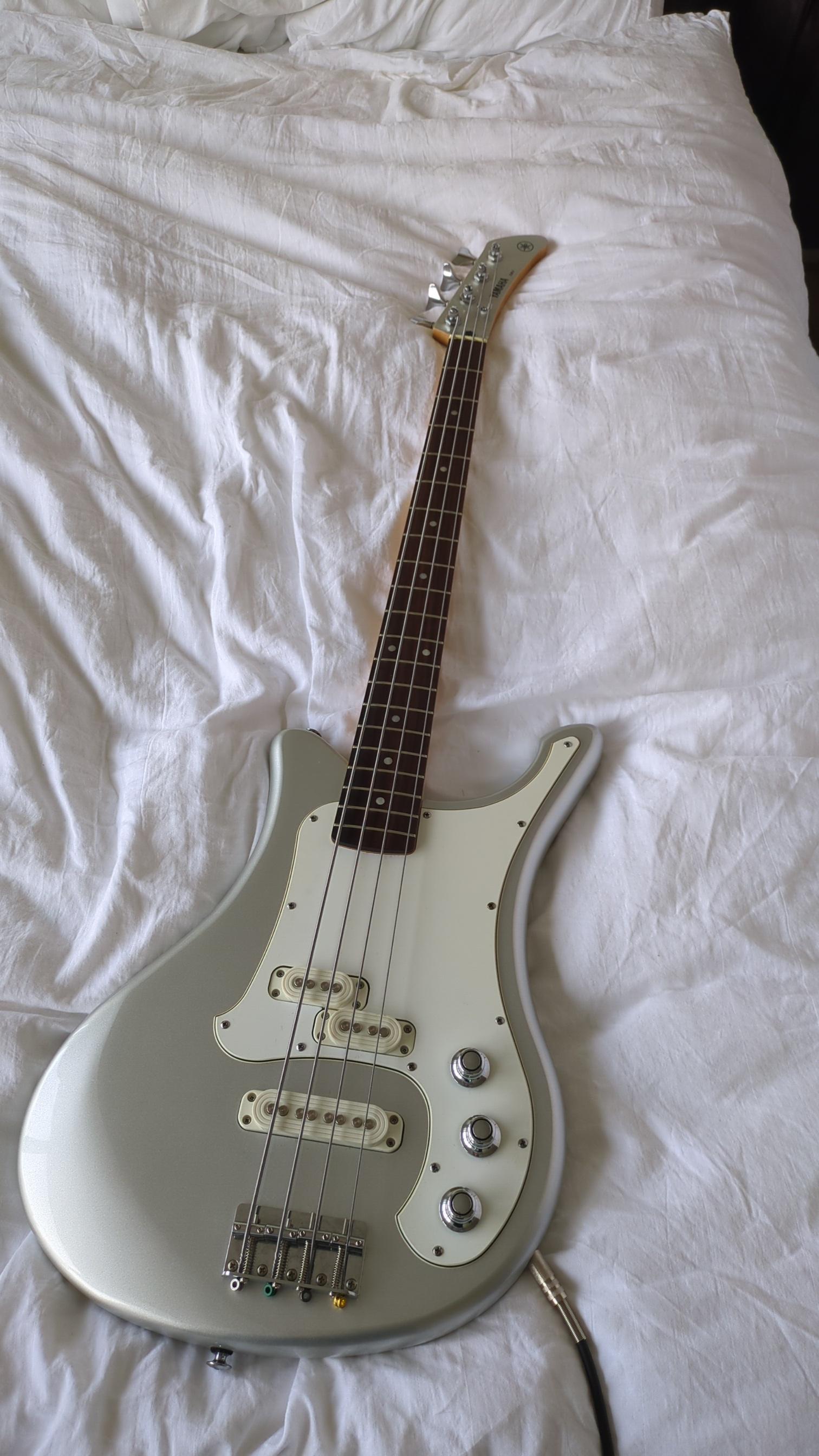 YAMAHA SBV-550 ヤマハ シルバー エレキベース 2025年最新】YAMAHA SBV