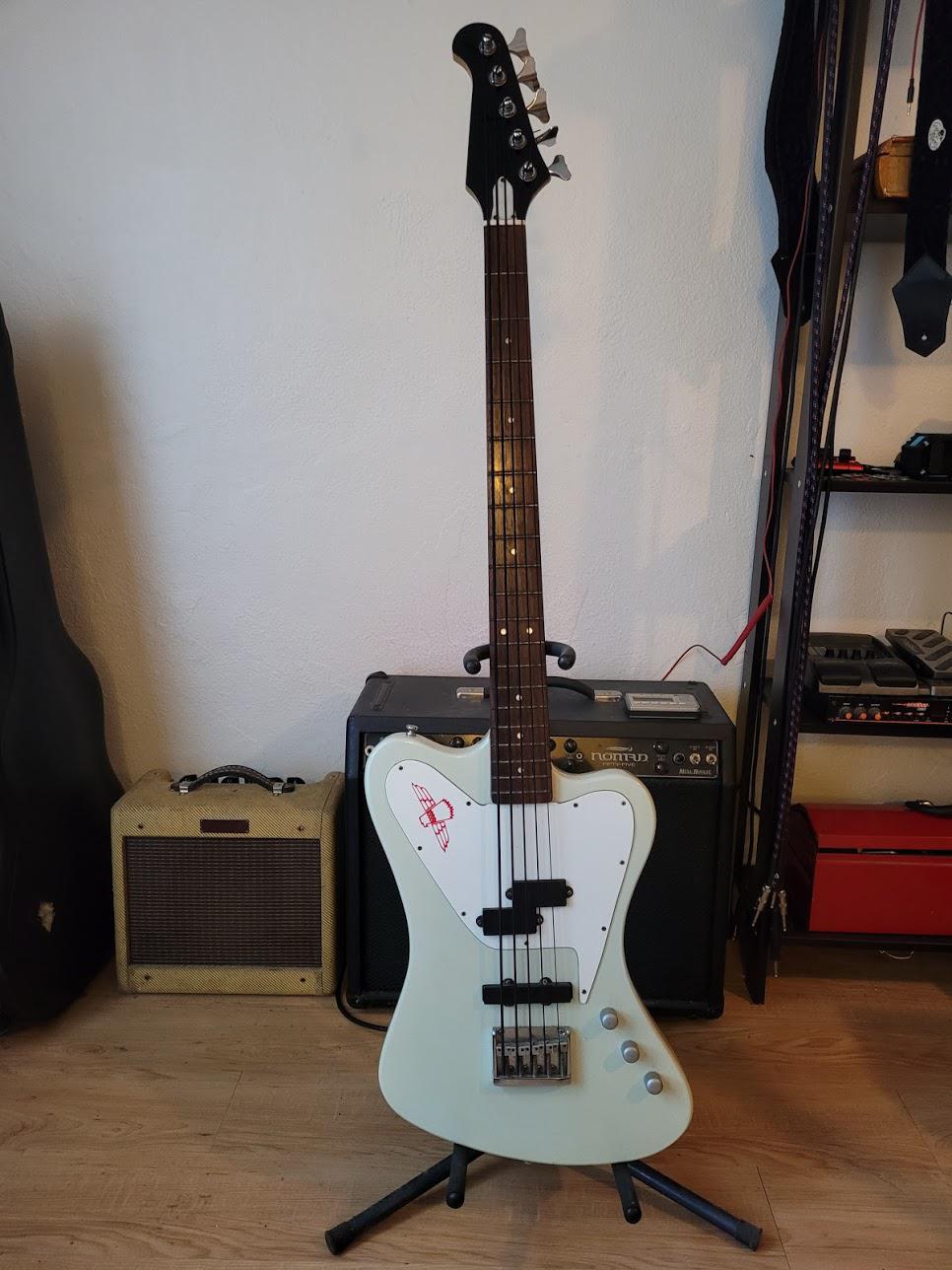 My Epiphone Non-reversed Thunderbird V bass : r/offset