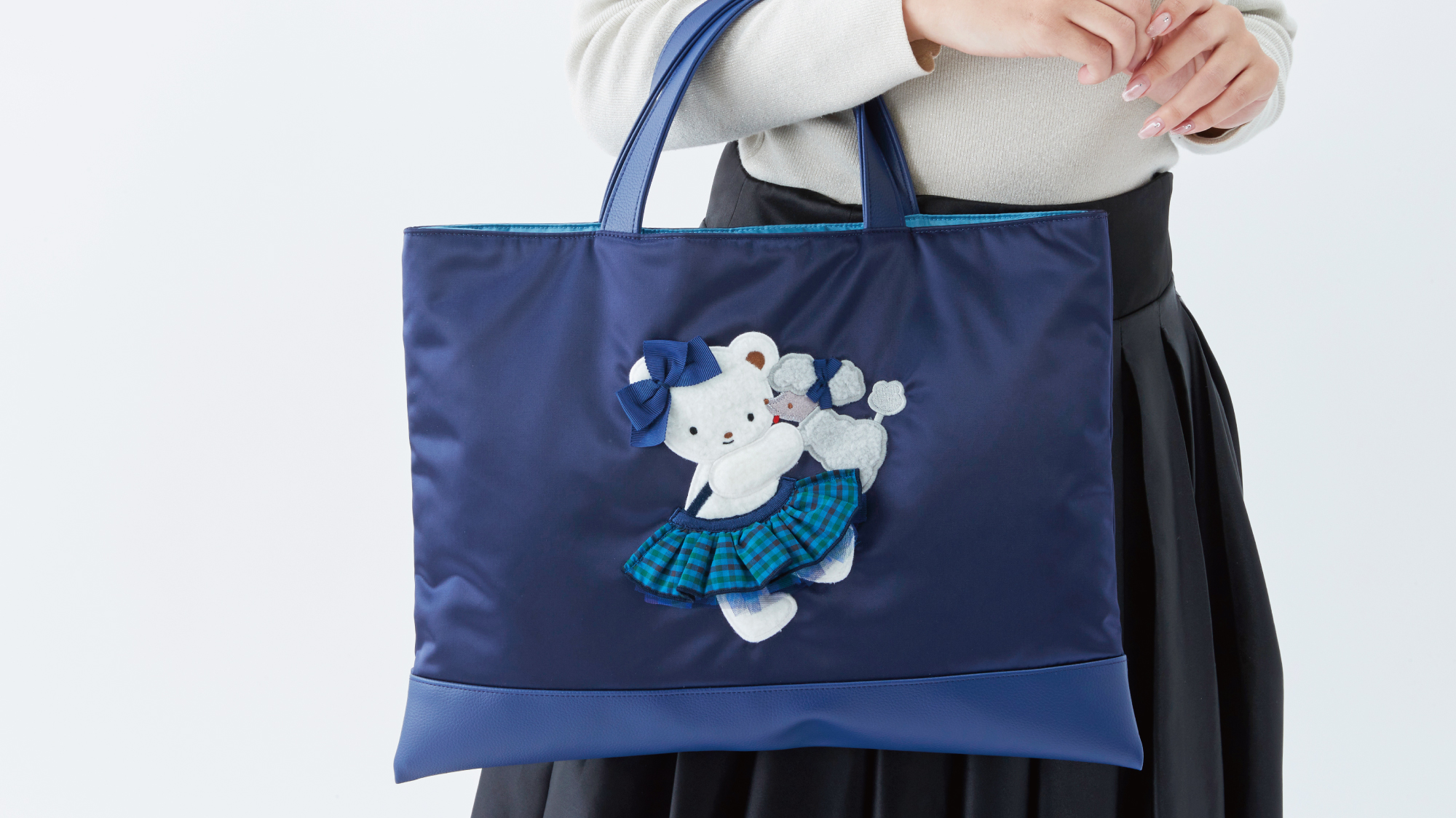 bibiy familiarコラボ MINI BAG ハンドバッグ 新品⭐︎ファミリア