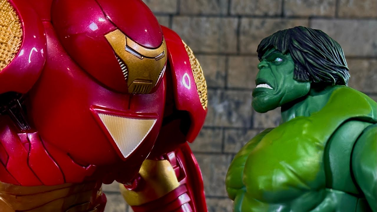 Marvel Legends 85th Anniversary Hulkbuster Review - YouTube