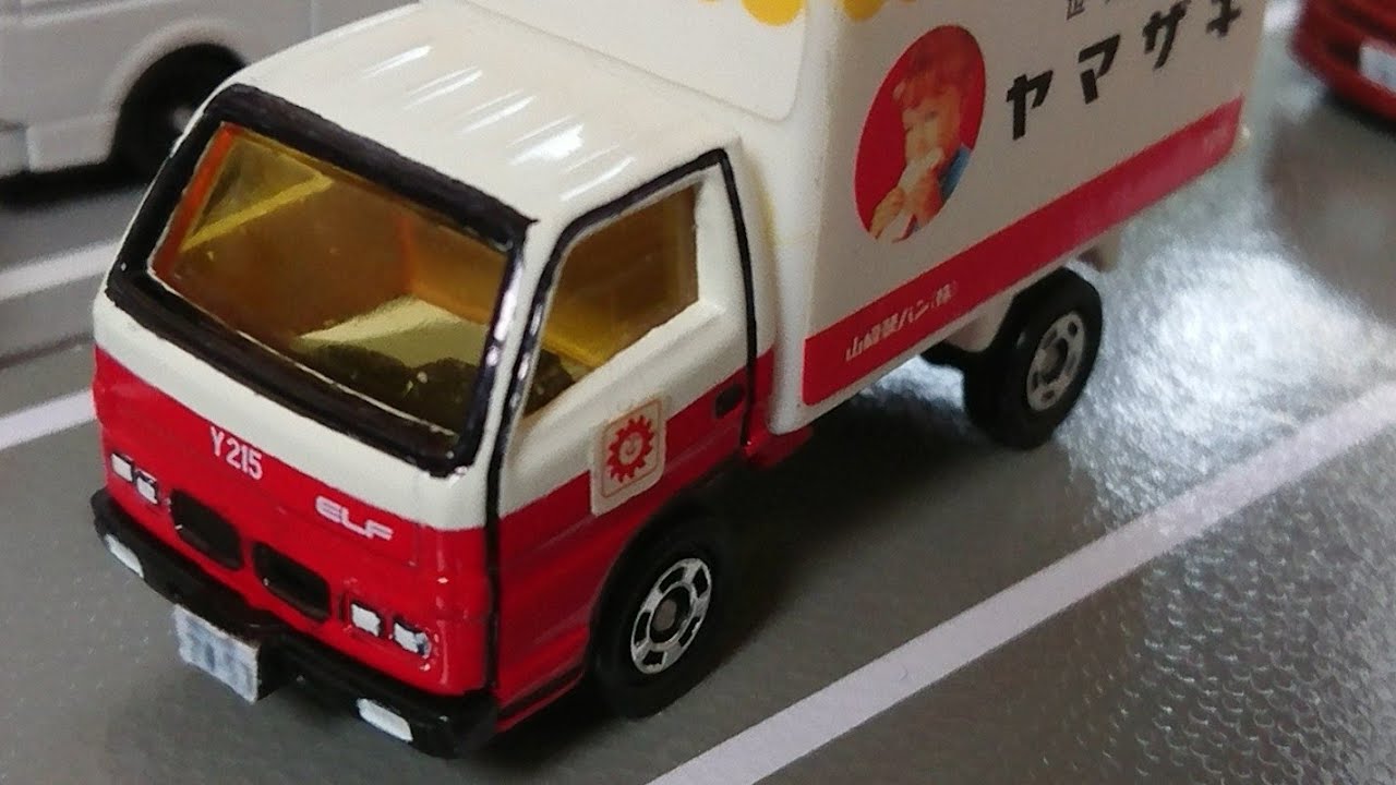 改造トミカ LEDが光る 佐川 トラック 改造トミカ LEDが光る 佐川