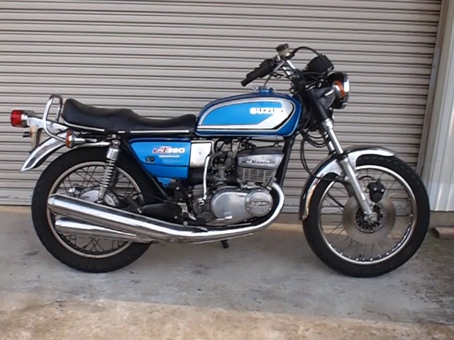 GT380 B3後期タンク hxk、 スズキ SUZUKI GT380 B3 オリジナル塗装