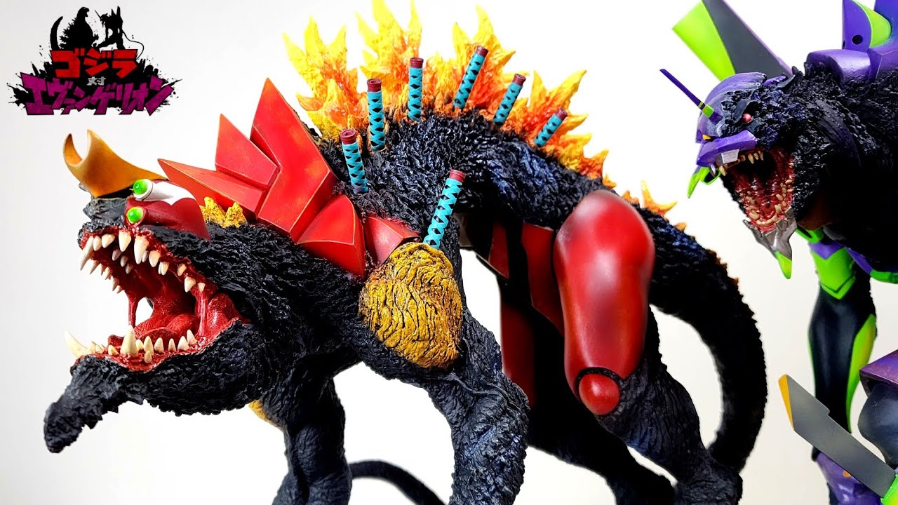 G細胞を投入されたエヴァ2号機ビーストモード - YouTube