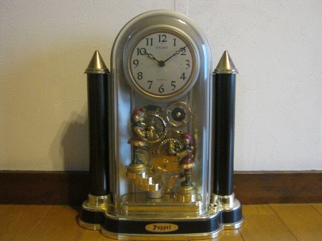 SEIKO RY410S Puppet - YouTube