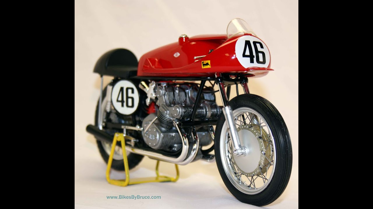 GILERA 500cc 4気筒 プラモデルキット GILERA 500cc 4気筒 プラモデル