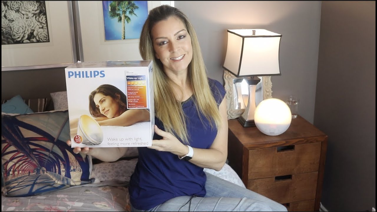 Review: Philips Wake Up Light with simulated sunrise HF3520 - YouTube