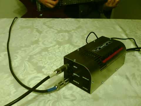VHT Valvulator I Vacuum Tube Buffer/Pedal Power Supply - YouTube