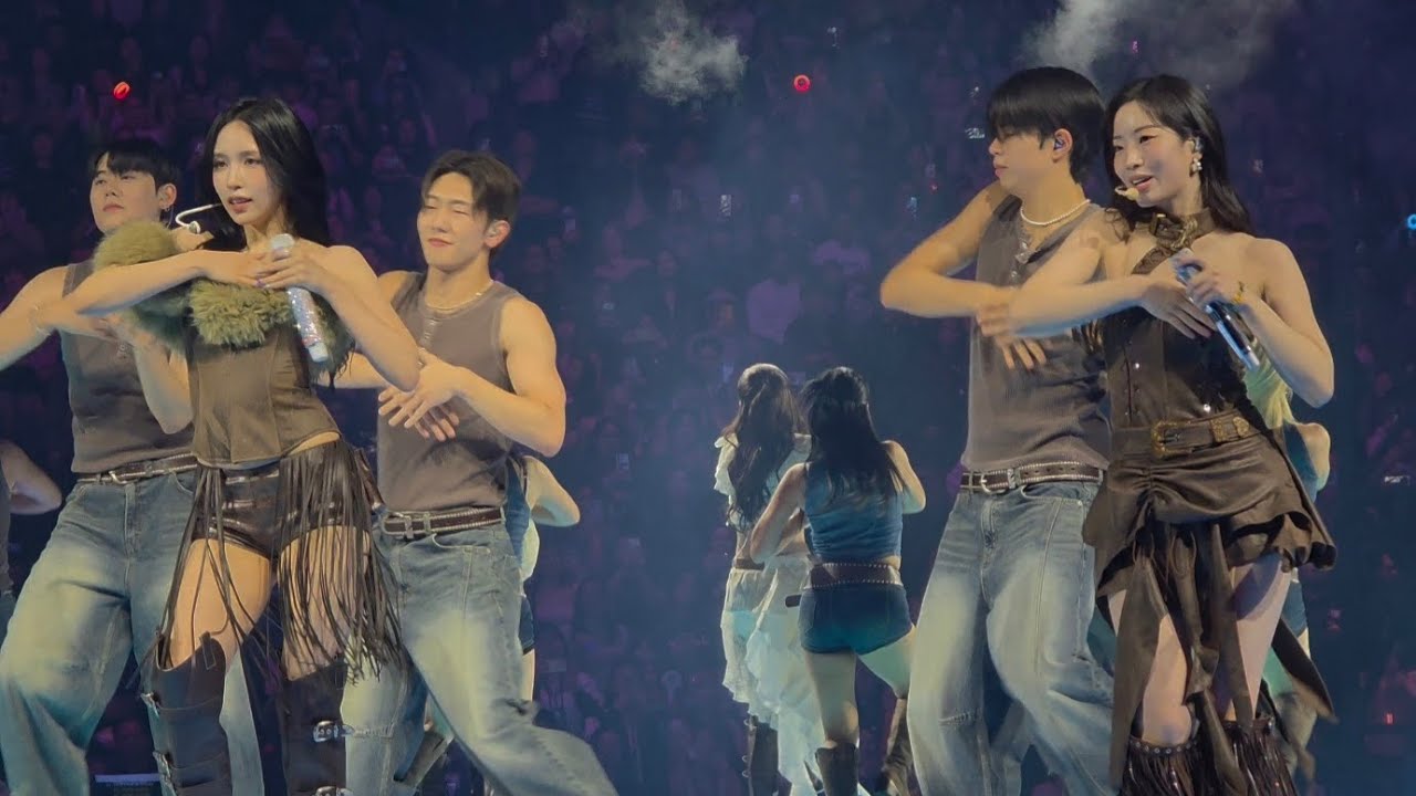 FANCAM] 260109 TWICE World Tour 