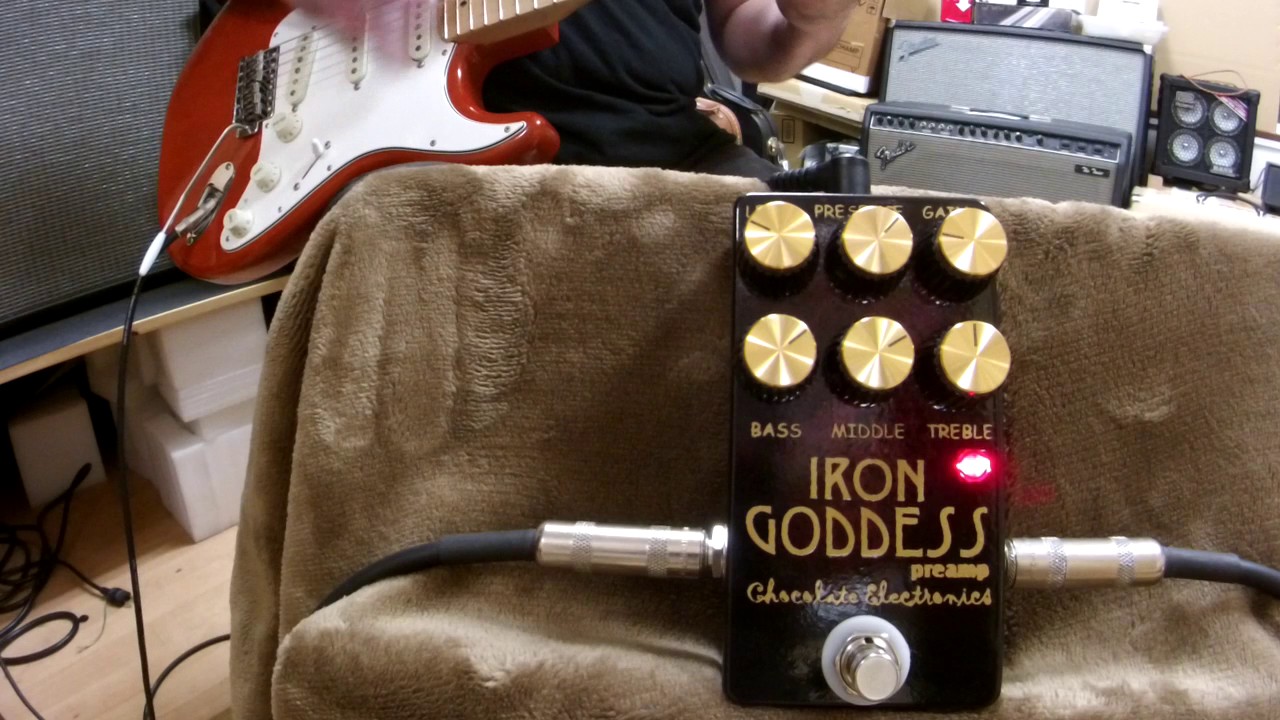 Chocolate Electronics Iron Goddes with Single Coil PU on 18V - YouTube