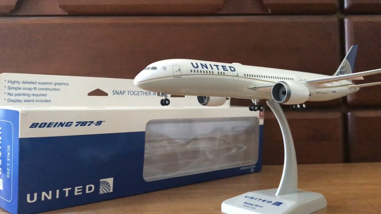 飛行機模型]hogan wings ユナイテッド航空 B787-9 1:200 N38950 航空機