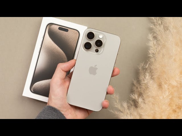iPhone 15 Pro ナチュラルチタニウム