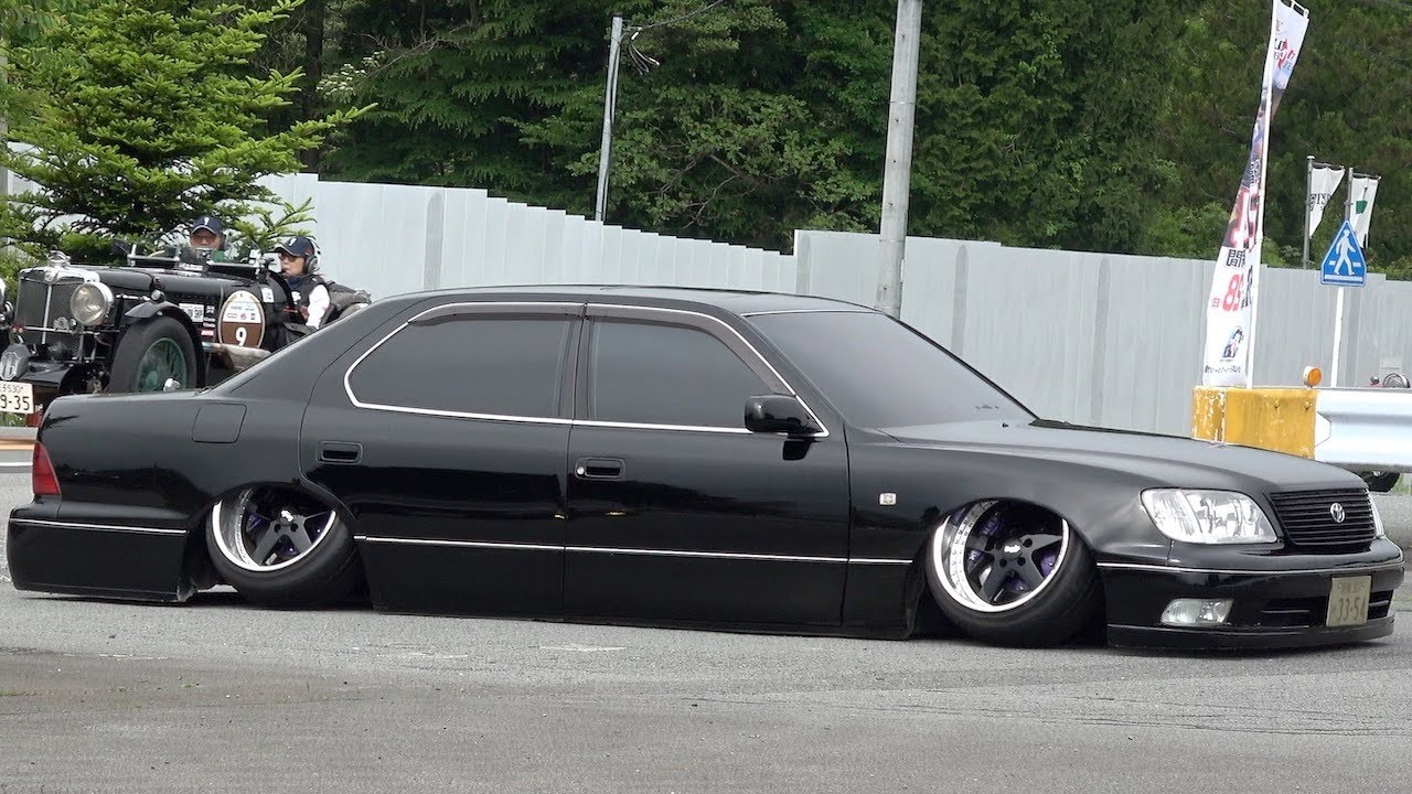 😄CarFlix2😄【搬入1】車高短興業🔥スマートな搬入にうっとり😍 - YouTube