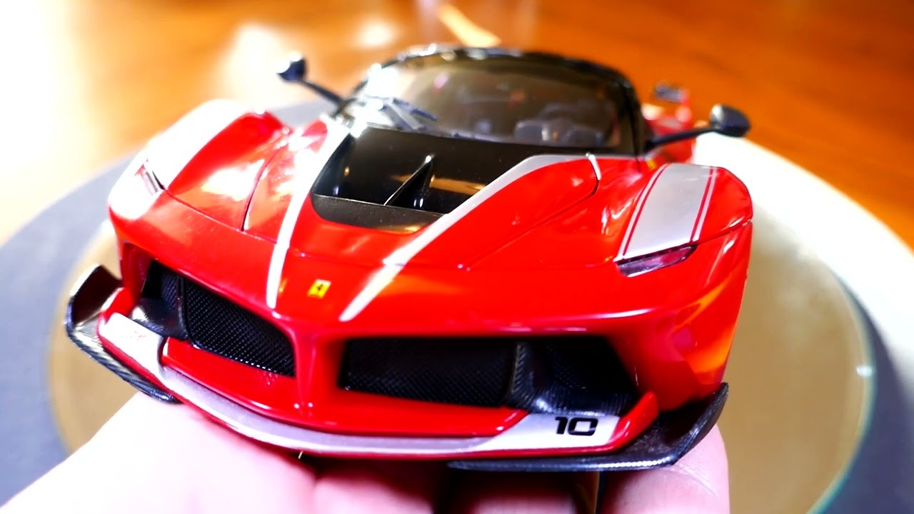 Ferrari FXX K by Maisto in 1/18 scale - YouTube
