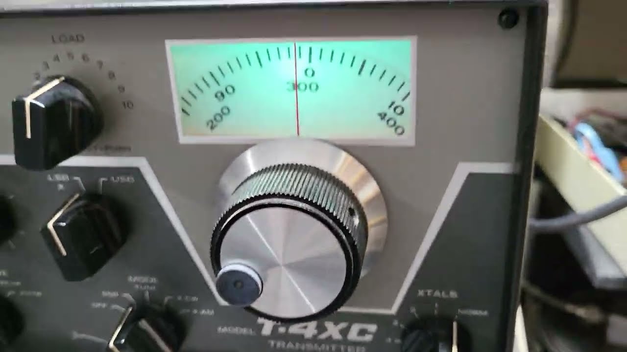 E) DRAKE T-4XC 送信機