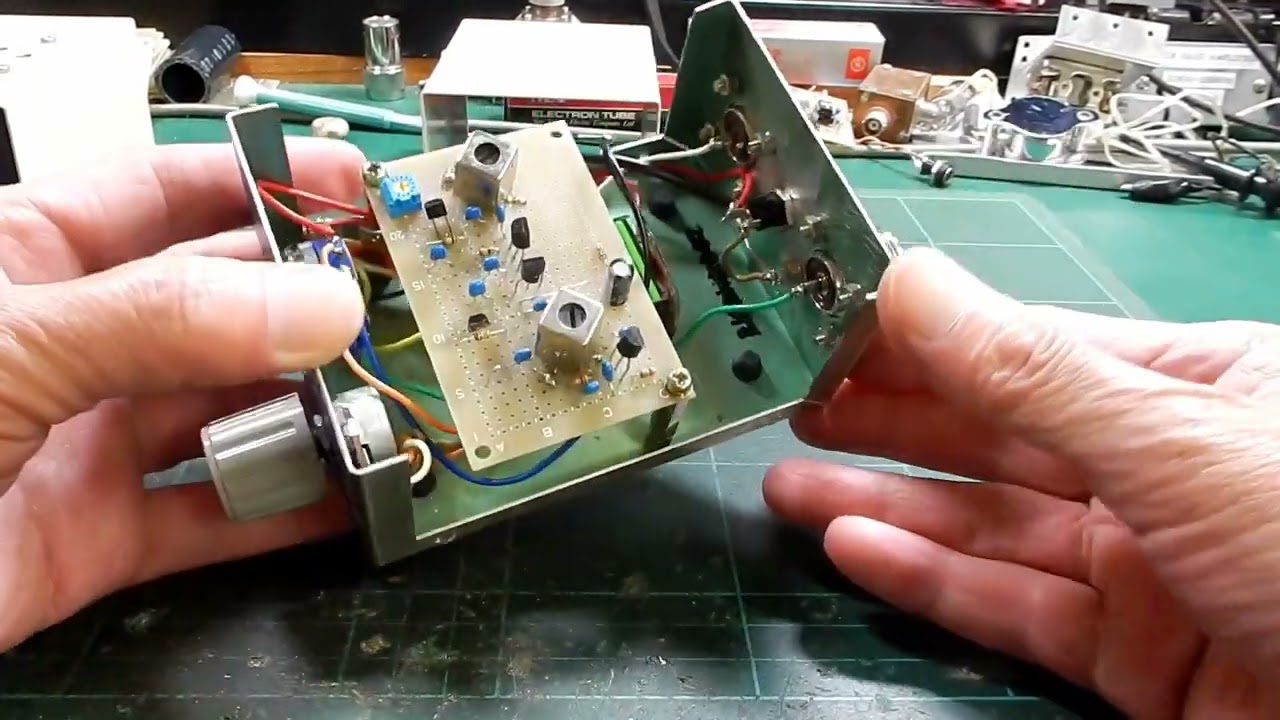 1200mhz帯 パワーアンプ、受信プリアンプ内蔵 動作確認済み 1200mhz帯