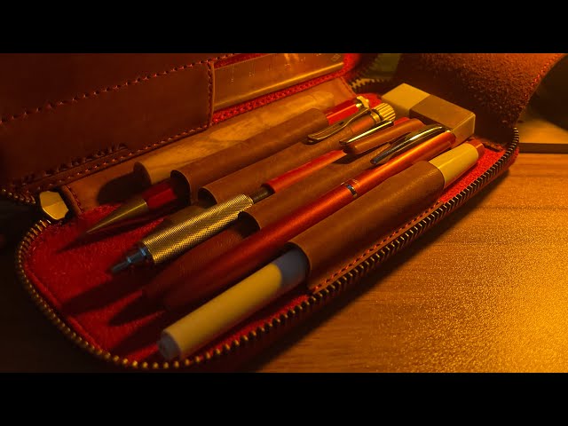 筆箱紹介】バハギア ペンケース ラウンドジップ型 レッド - YouTube