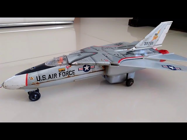 T.N.-Nomura, Japan – Tin-plastic battery-operated Grumman F-111A